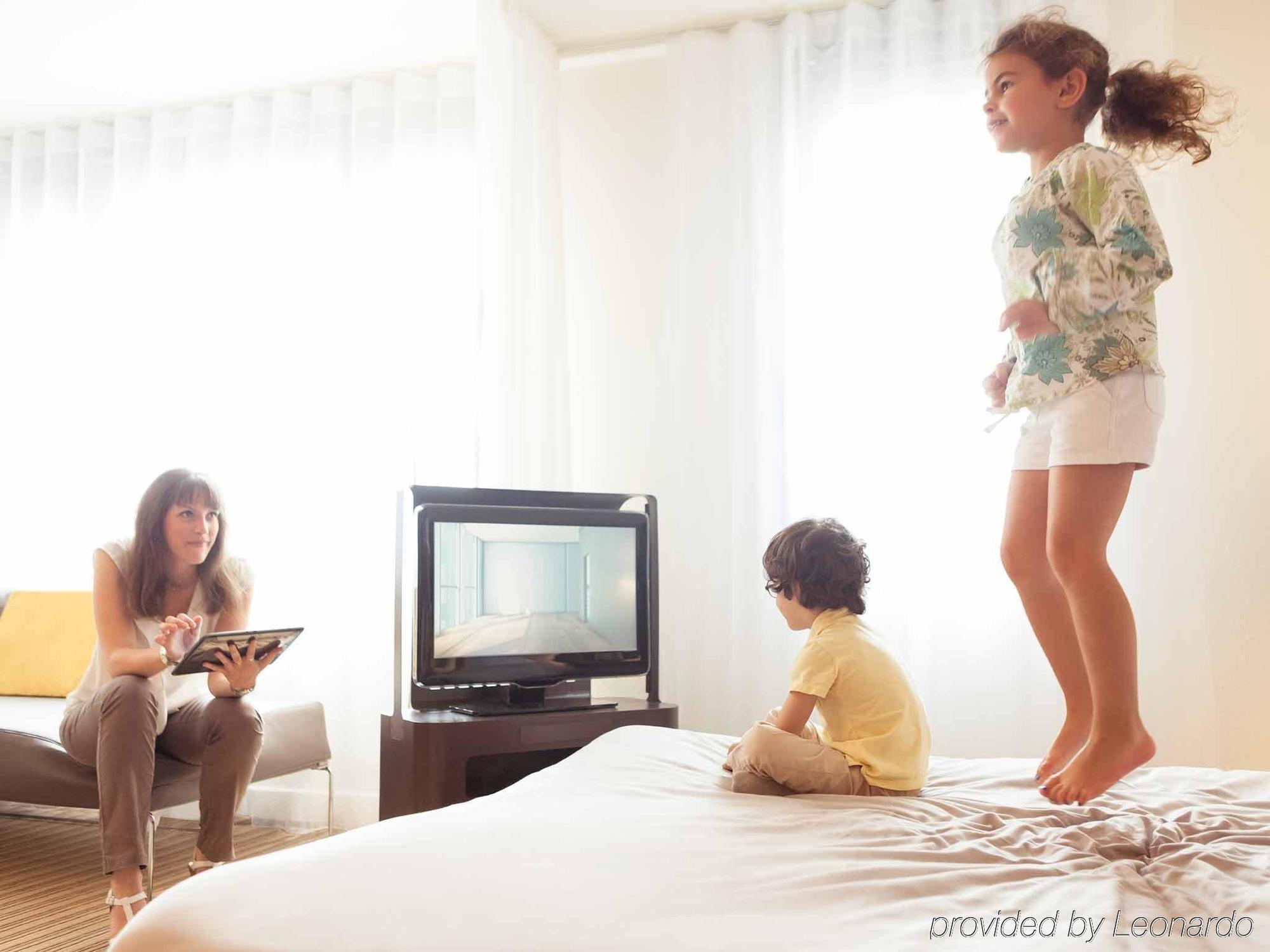 โนโวเทล สวีท ปารีส รูย มาลแมซง Hotel เรย-มัลเมซง ภายนอก รูปภาพ