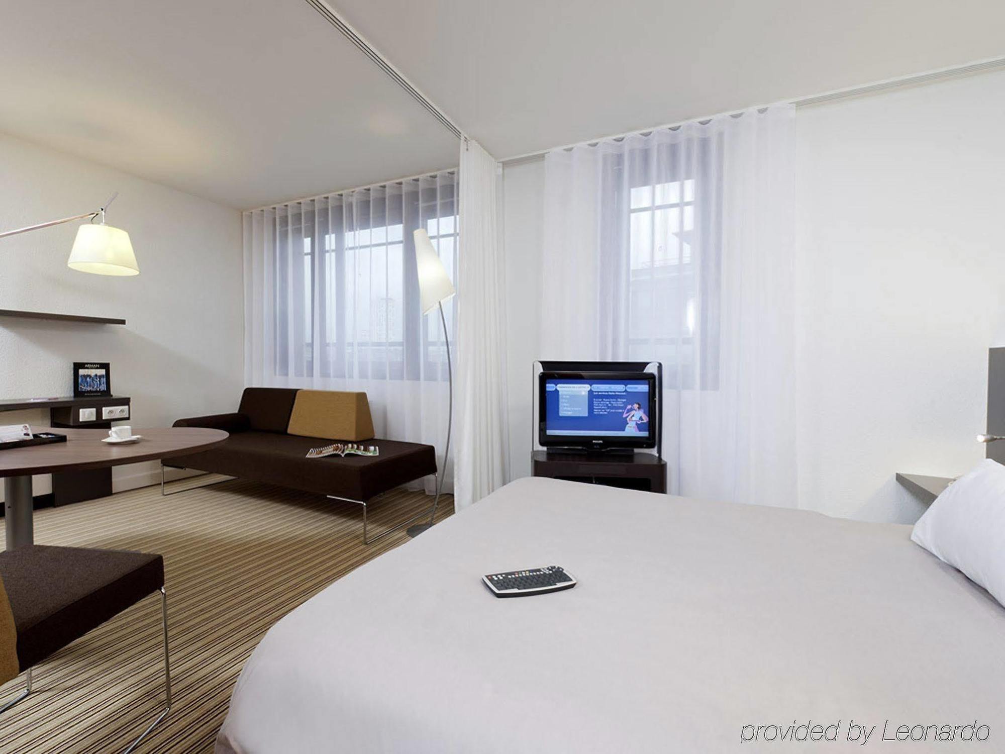 โนโวเทล สวีท ปารีส รูย มาลแมซง Hotel เรย-มัลเมซง ภายนอก รูปภาพ