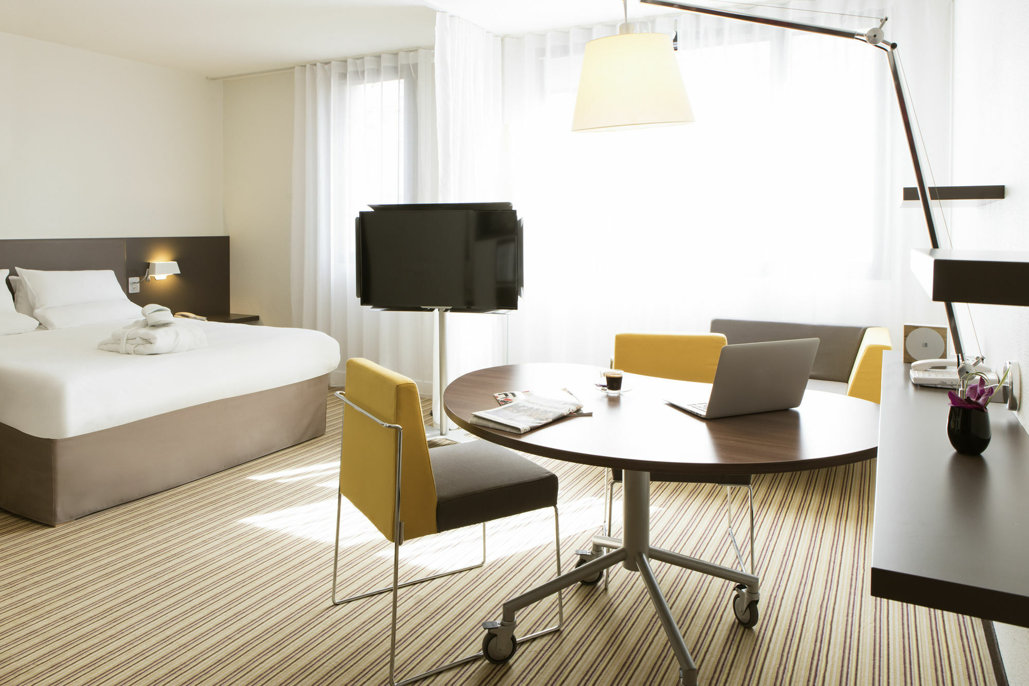 โนโวเทล สวีท ปารีส รูย มาลแมซง Hotel เรย-มัลเมซง ภายนอก รูปภาพ